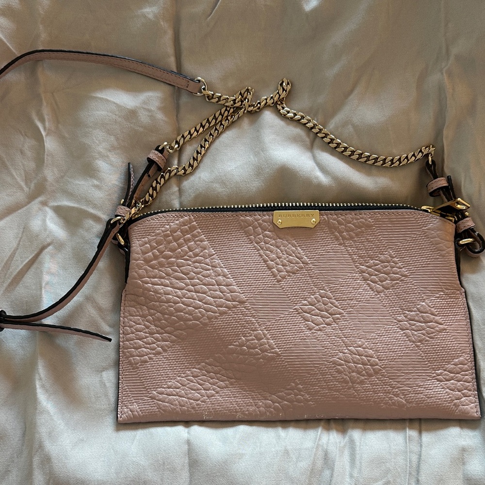 Elegant Pink Leather Crossbody Bag